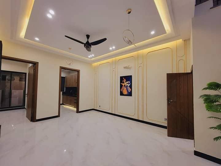 5 Marla brand New Luxury House For Sale In Johar Town 3