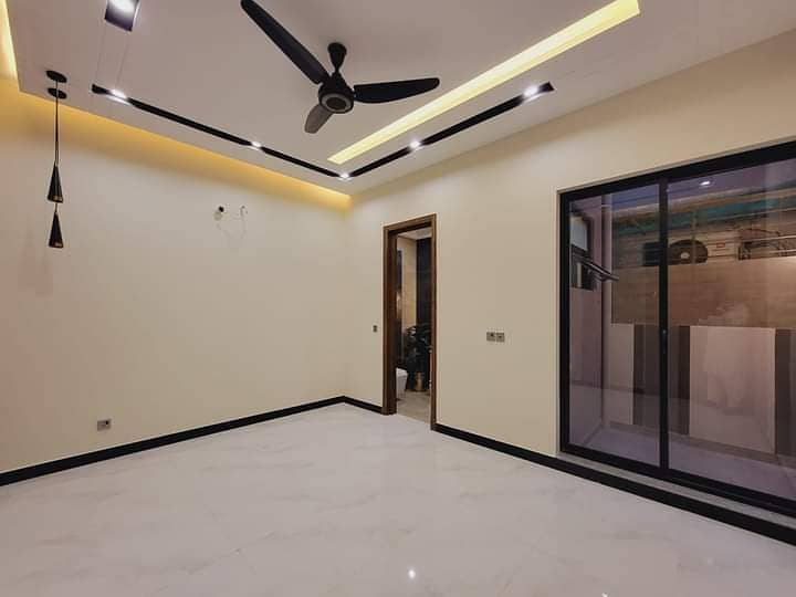 5 Marla brand New Luxury House For Sale In Johar Town 6