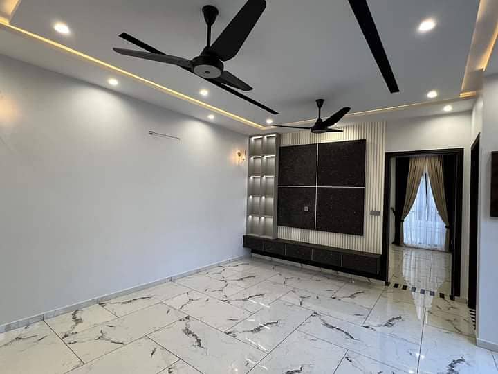 10 Marla Brand New House For Sale in JOHAR TOWN 2