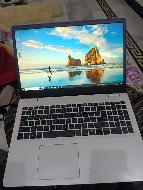 Dell Inspiron 3501 i5-11th Generation 1