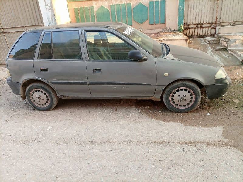 Suzuki Cultus VXL 2004 2