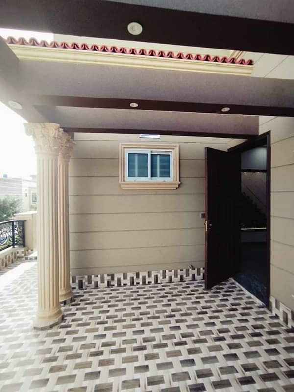 10 Marla Brand New Luxury House For Sale In Gulshan E Lahore 2