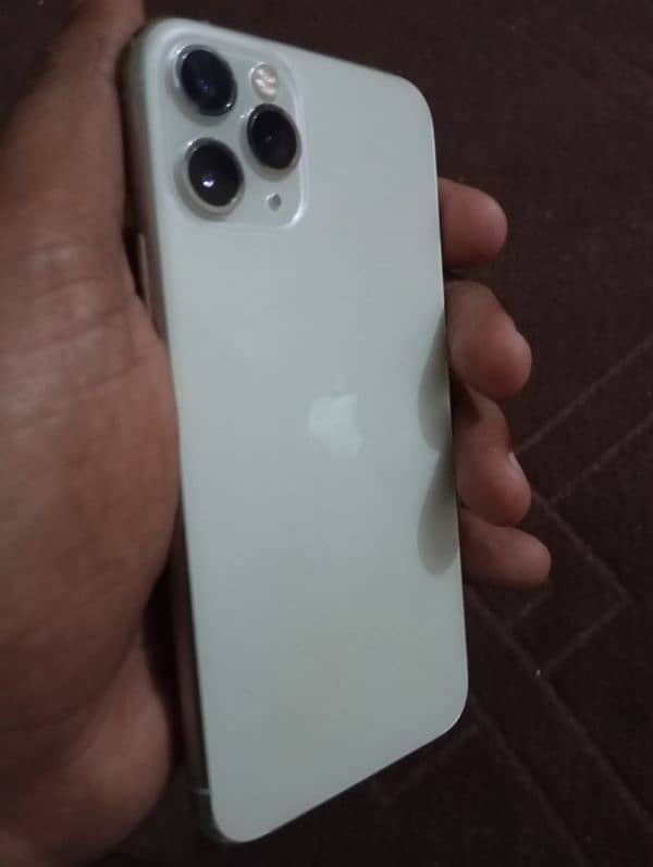 iphone 11 Pro White 5