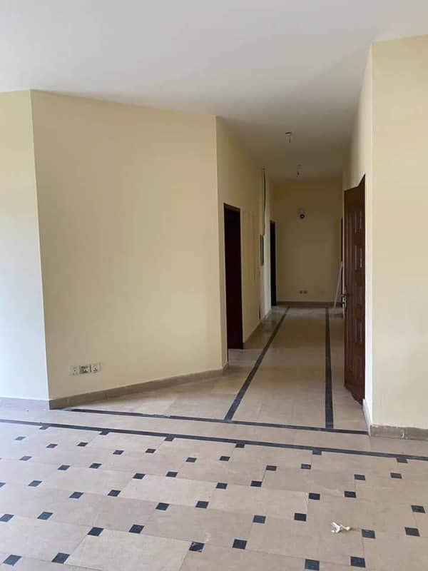 1 Kanal House Available For Sale In Valencia Town 6