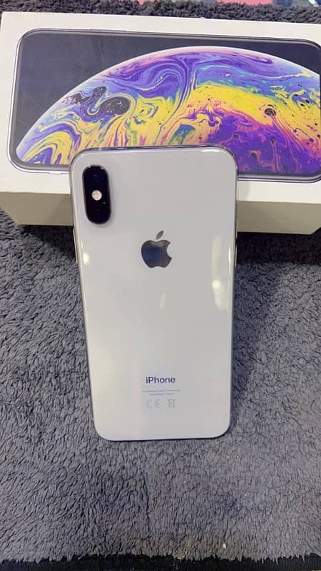 iphone xs 64 Gb pta aproved waterpack with box 0