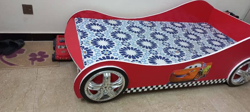 car bed with matress 1