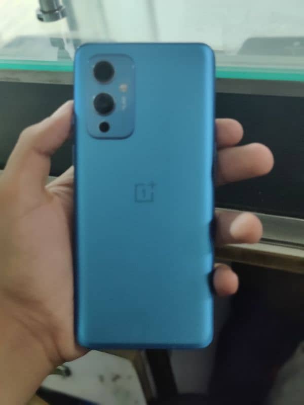 OnePlus 95g 2