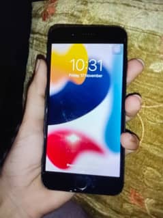 Iphone 7 plus pta , Black colour less ho jay gi