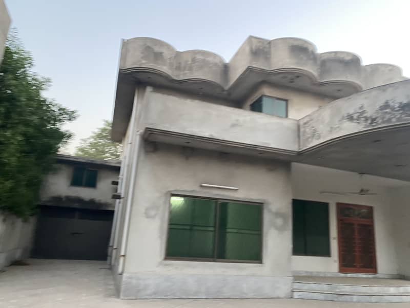 2 Kanal House For Office Use Facing Canal Road J1 Block Johar Town 10