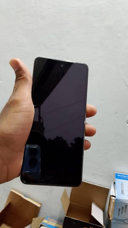 Infinix smart 8 pro 8/128 with all Accessres 2