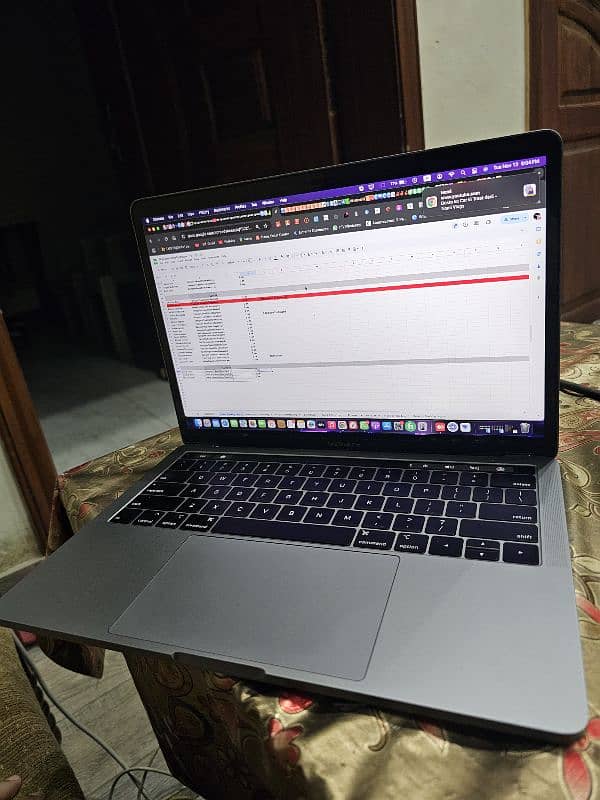 Macbook pro 13inch 2019 full box available for sale 1