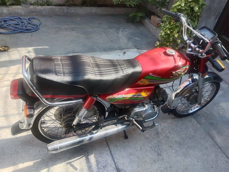 Road Prince 70cc Bike Red Colour Lahore Number Model 2023 12