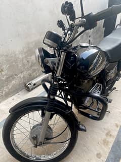 SUZUKI GS 150 KARACHI