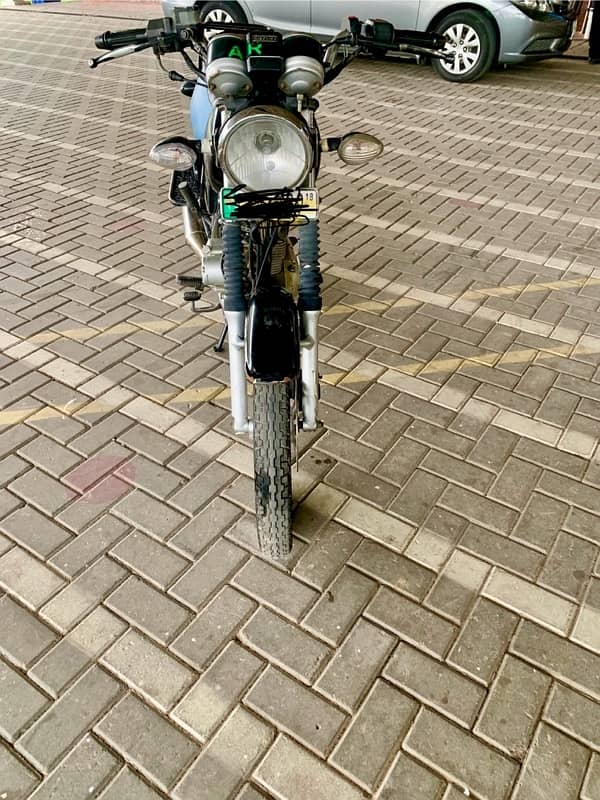 Suzuki GS 150 SE 0