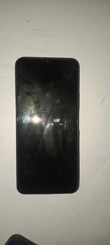 vivo y33s  8/128 0