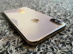 Mint Condition iPhone XS MAX 512gb Gold Non PTA E-Sim Time Available