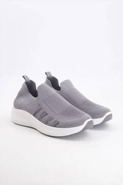 Women Comfortable Walking sneakers