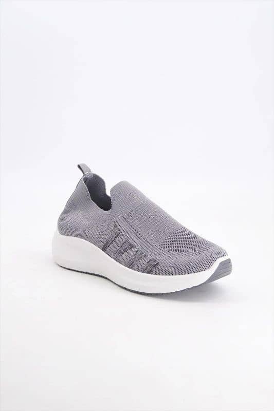 Women Comfortable Walking sneakers 1