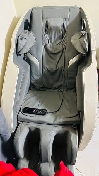 JC Buckman Massage Chair 1