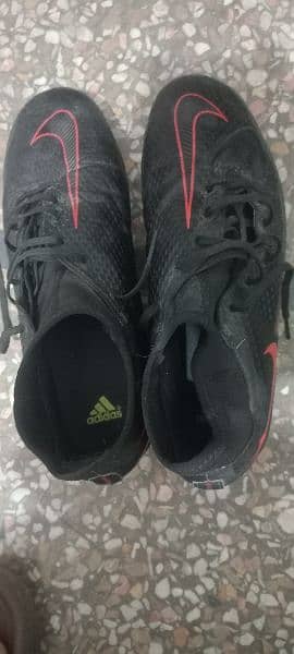 foot ball shoes for sell good condition 0