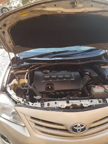 Toyota Corolla Altis 2012  1.6 Automatic 6