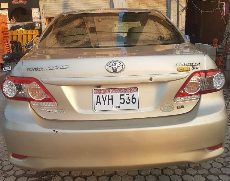 Toyota Corolla Altis 2012  1.6 Automatic 12