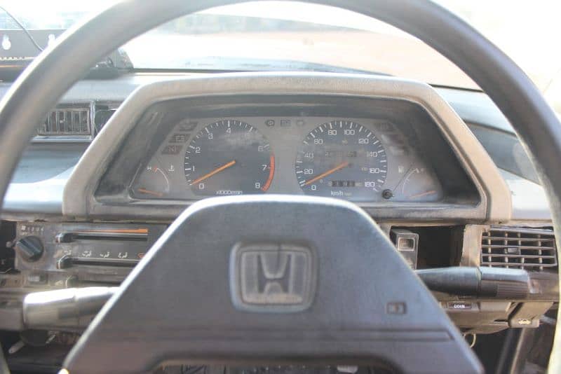 Honda Civic EXi 1987 8