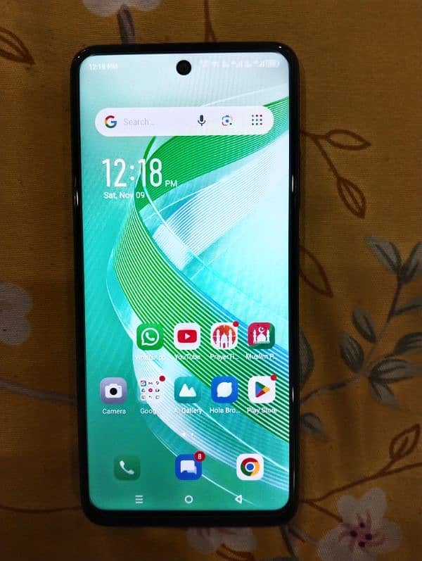 infinix smart 8 pro mobile brand new condition in 3 months warranty 11