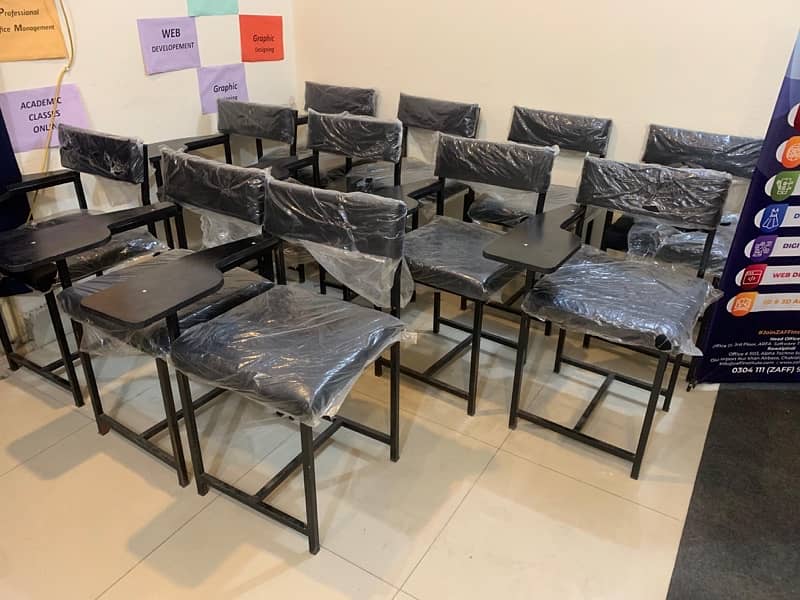 20 Chairs urjent for sale per chair 2000 1