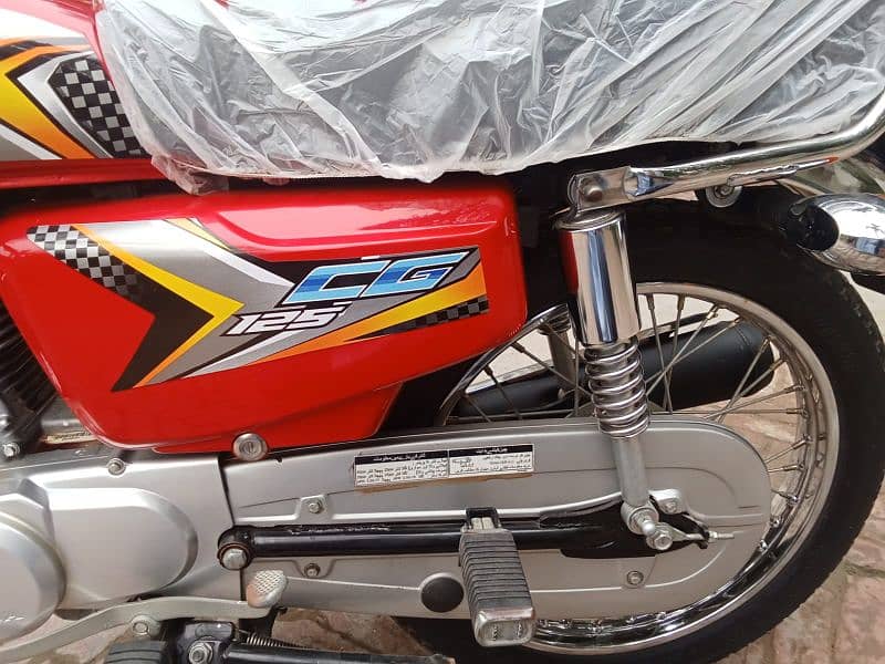 Honda 125 like new 8