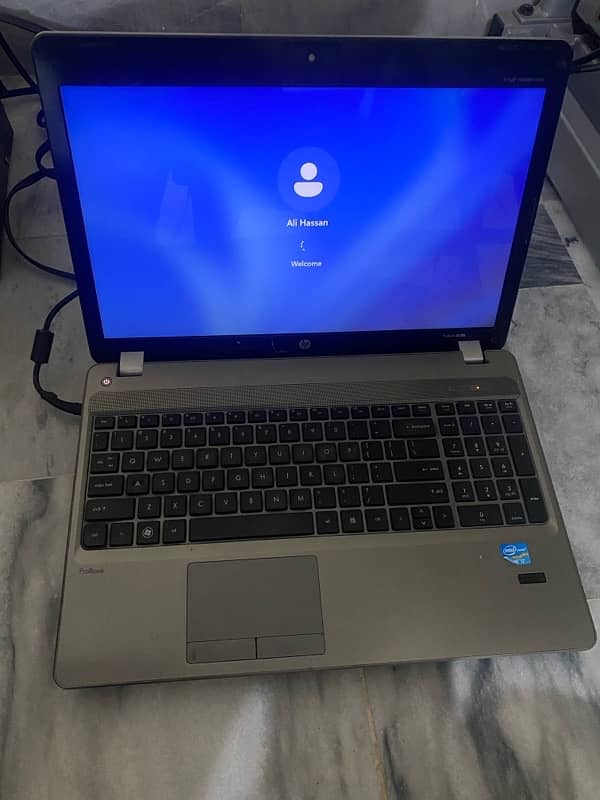 Hp Probook 4530s i7 8GB Ram 2