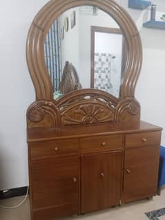 dressing table for sale urgent