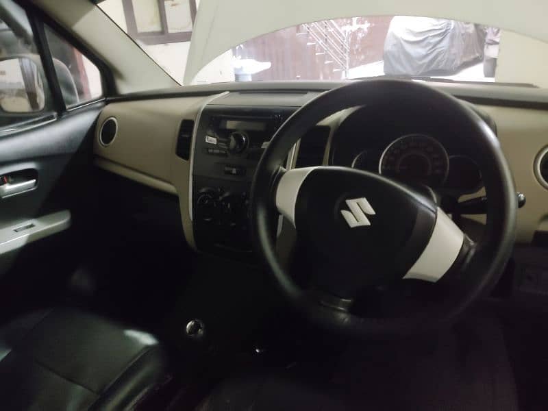 Suzuki Wagon R 2017 10