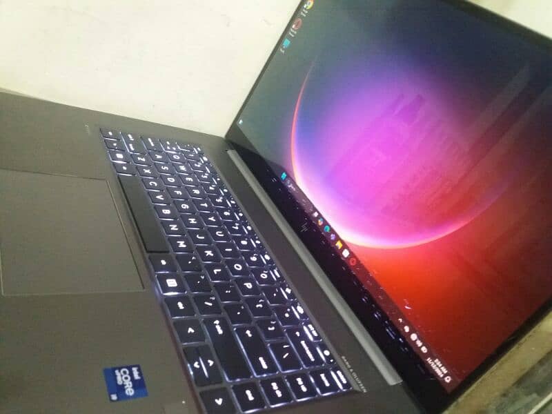 Z BOOK laptop workstation i9   11  gen 9