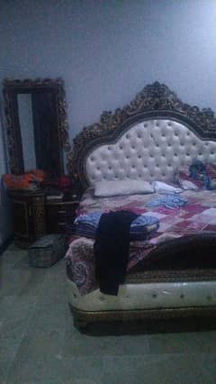 bed set dressings table bartan almaari contact. . 03001388839