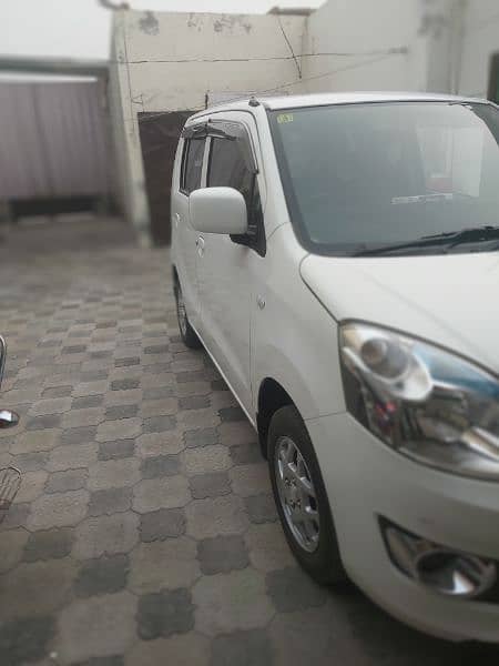 Suzuki Wagon R 2023 8