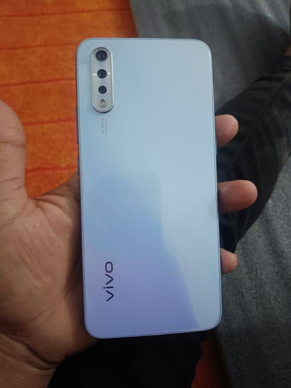 Vivo S1 0