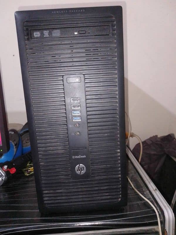 HP AMD A4 Pro Gaming PC TOWER 10/10 0