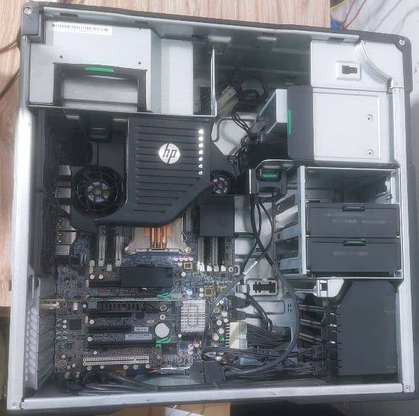 Hp z620 workstation 0