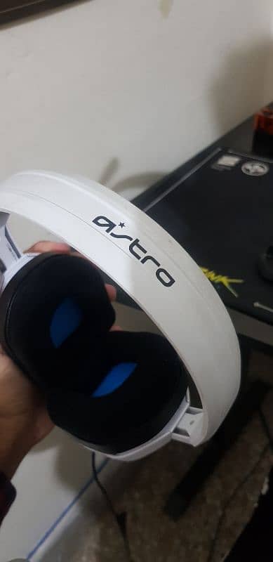 Astro A10 Headphones Headset 1