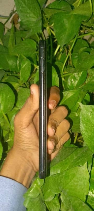 Infinix Hot 20i 4+3 Ram 64 GB ROM 1