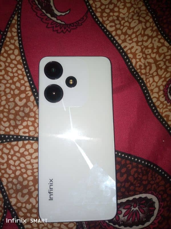 Infinix hot 30i just 3 months use shisha peice ha 10/10 0