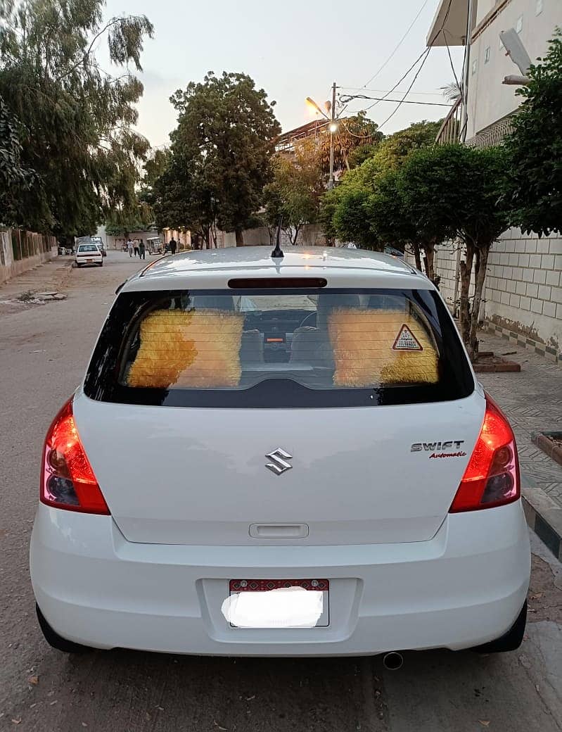 Suzuki Swift Model 2016 (Automatic) 12