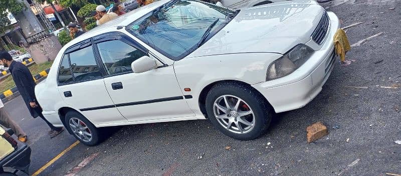 Honda city 1997 white colar 12