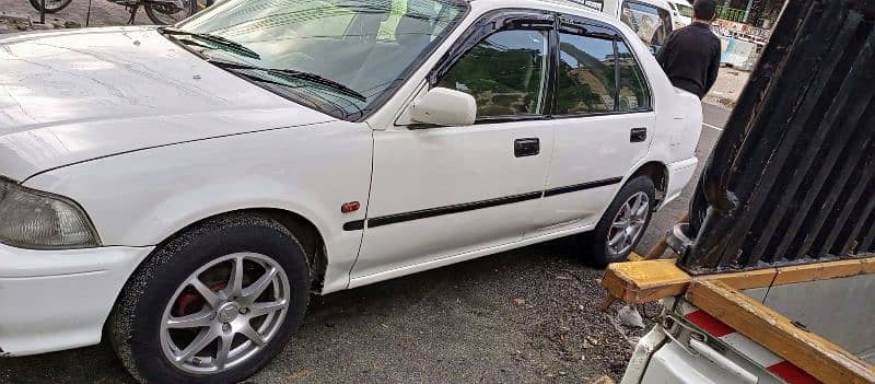 Honda city 1997 white colar 14