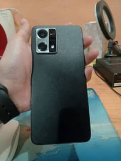 F21 pro oppo in black color