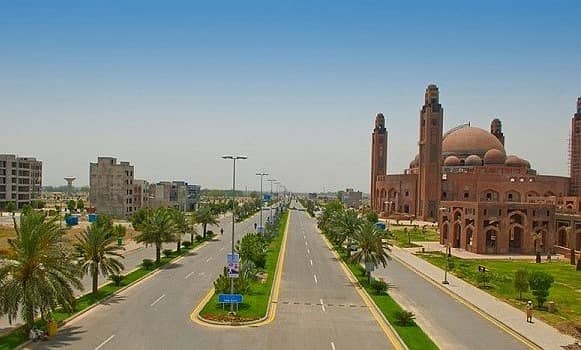 INVESTOR RATE 10 MARLA PLOT | READY TO BUILD | SURRONDED BY HOMES | BAHRIA TOWN LAHORE 4