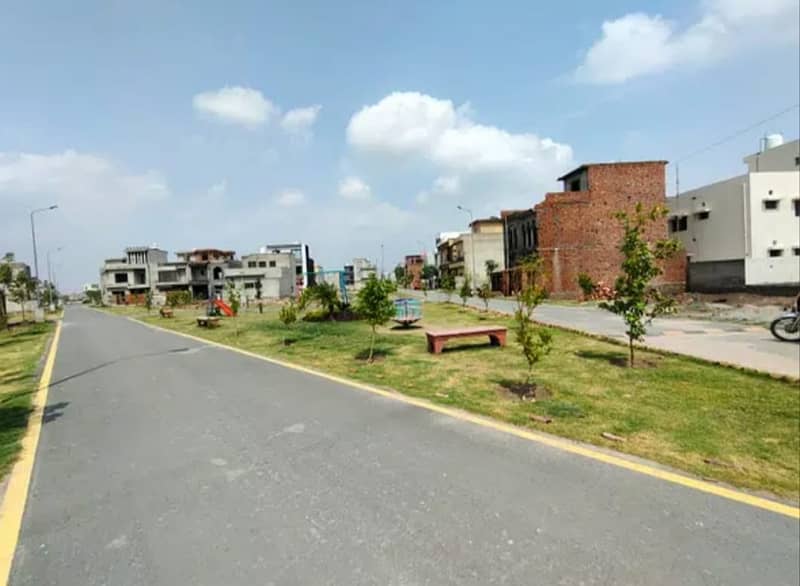 5-Marla Beautiful Location Plot On-Ground Available For Sale In New Lahore City Phase-4 8