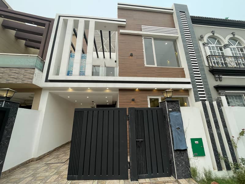 Brand New 5 Marla House For Sale In Jinnah Block Sector E Bahria Town Lahore 1