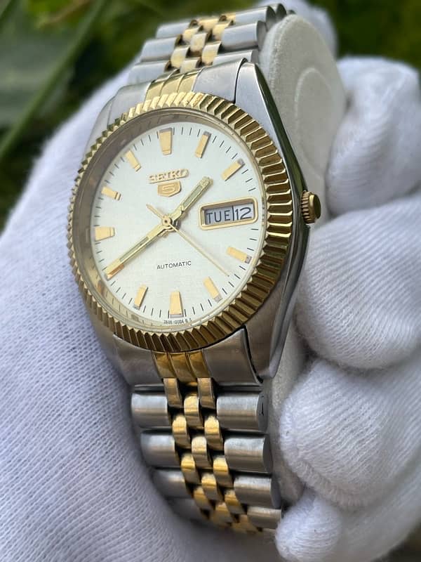 seiko 5 men’s and women’s watches 2